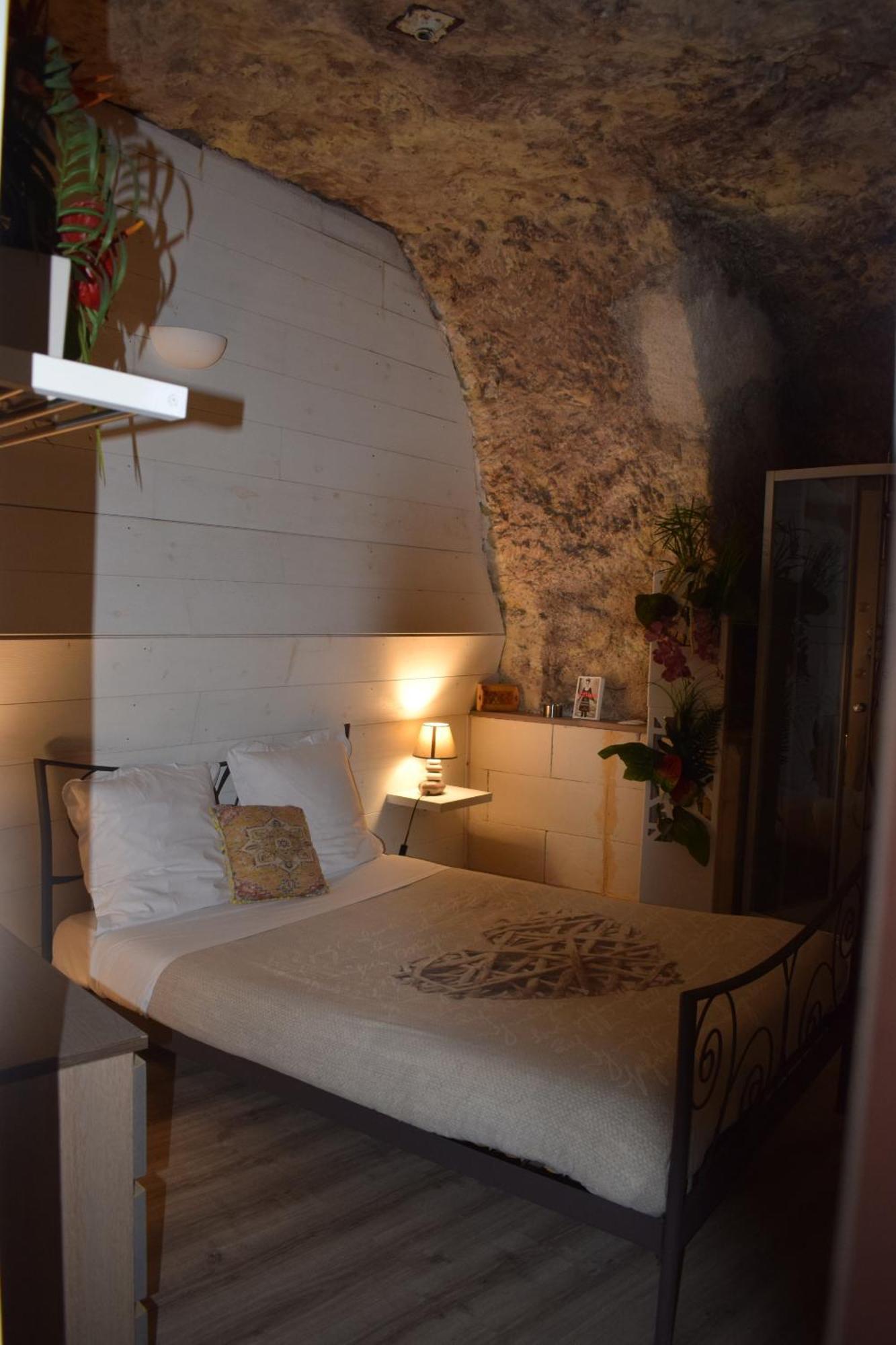 Chambres D'Hotes Troglodytes Le Clos De L'Hermitage Amboise Zimmer foto